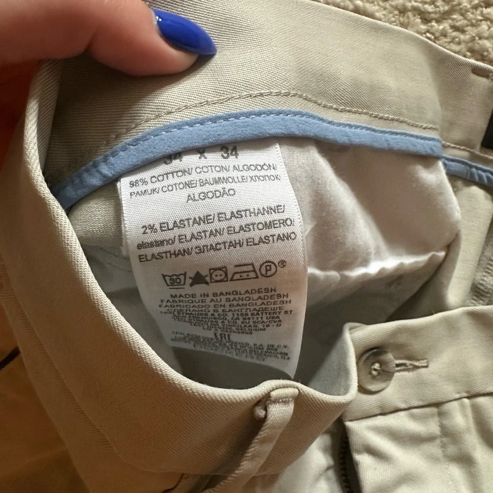Dockers Men's Classic Tan Pants